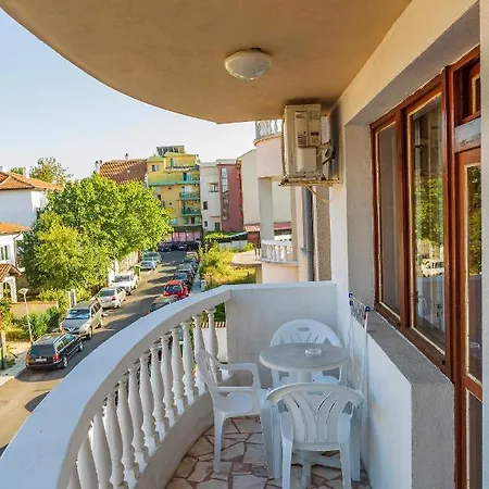 бриз 2* Китен