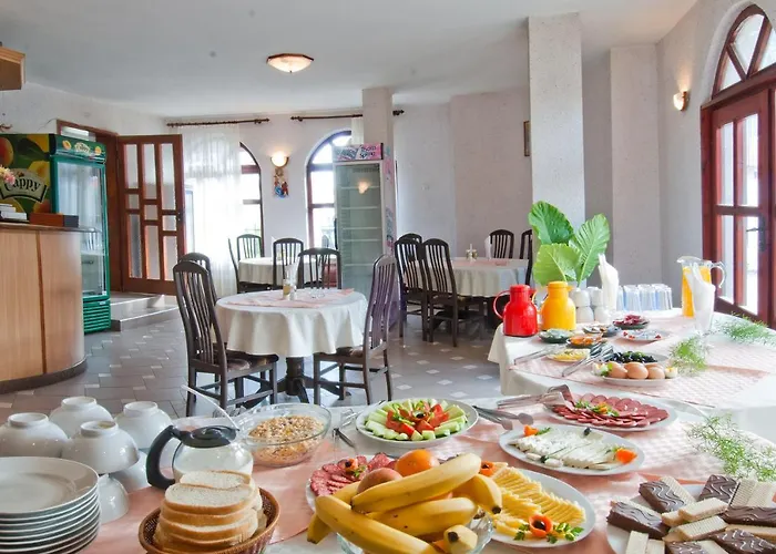 Отель бриз 2*